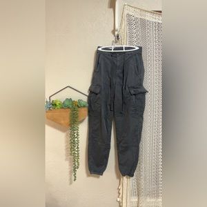 Women’s black American Eagle, cargo pants